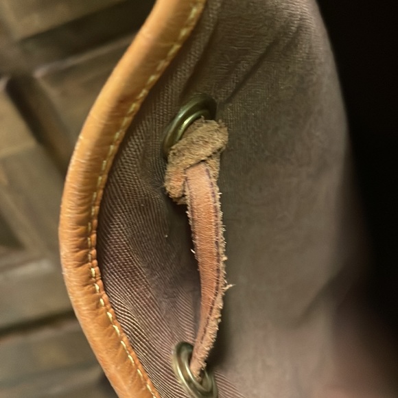 Louis Vuitton Vintage Montsouris Backpack Monogram Canvas - Picture 10 of 10